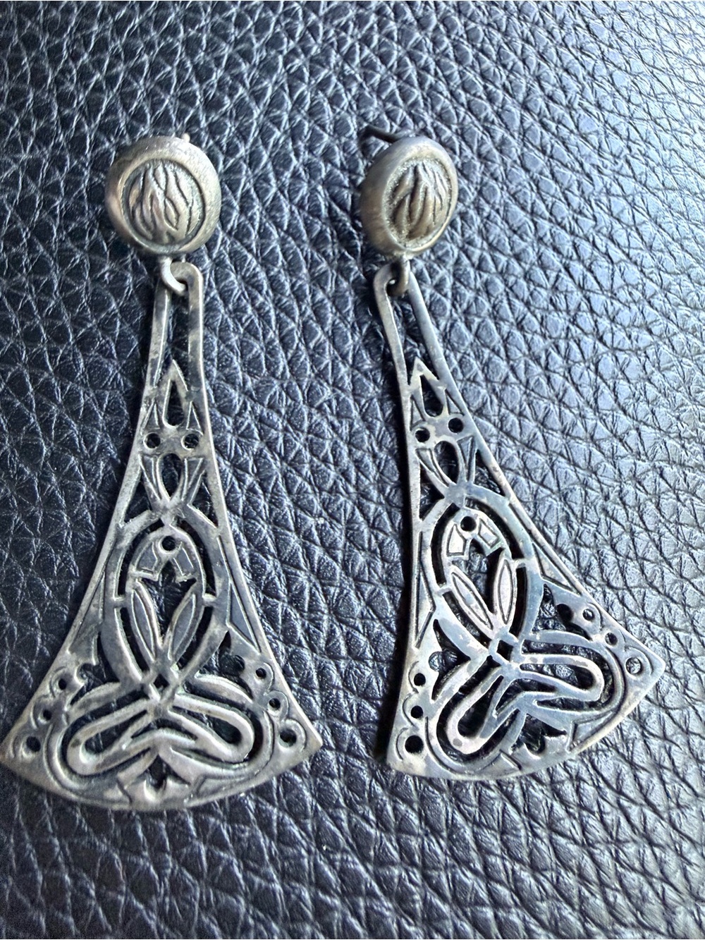 Antique-Inspired Silver Filigree Drop Earrings